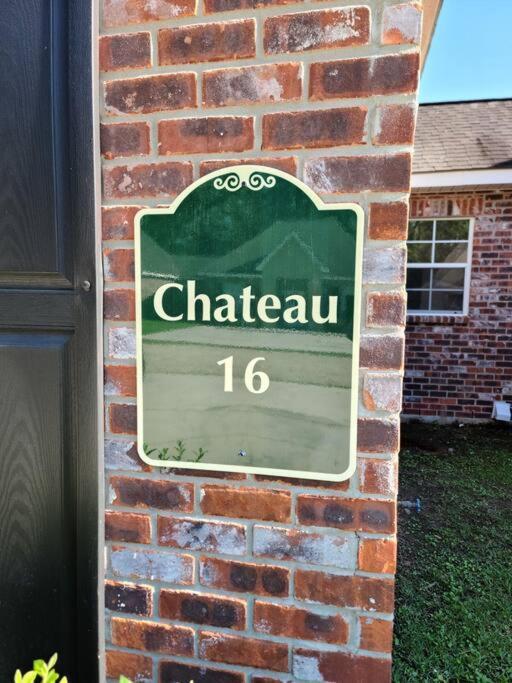 Chateau 16 Hammond Exteriér fotografie